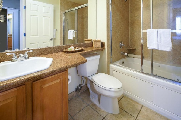 Tahiti All-Suite Resort image 12